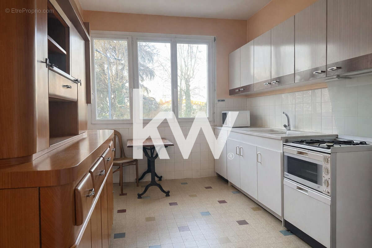 Appartement à SAINT-ETIENNE