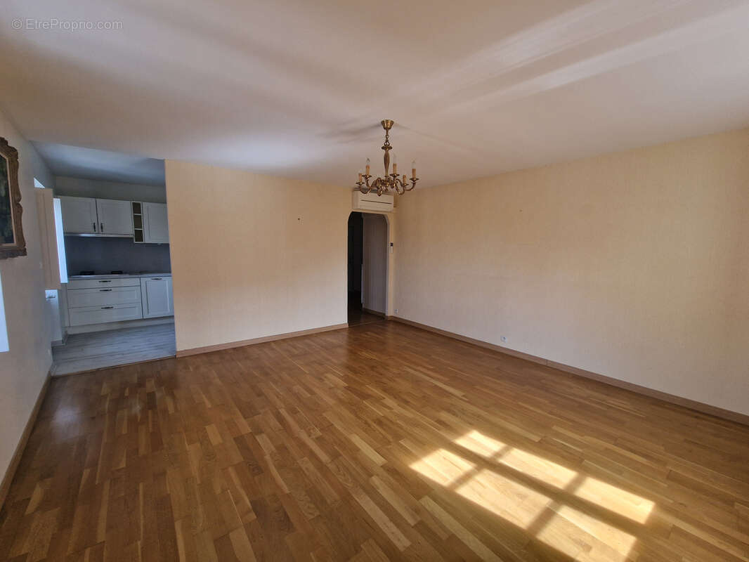 Appartement à BRIVE-LA-GAILLARDE