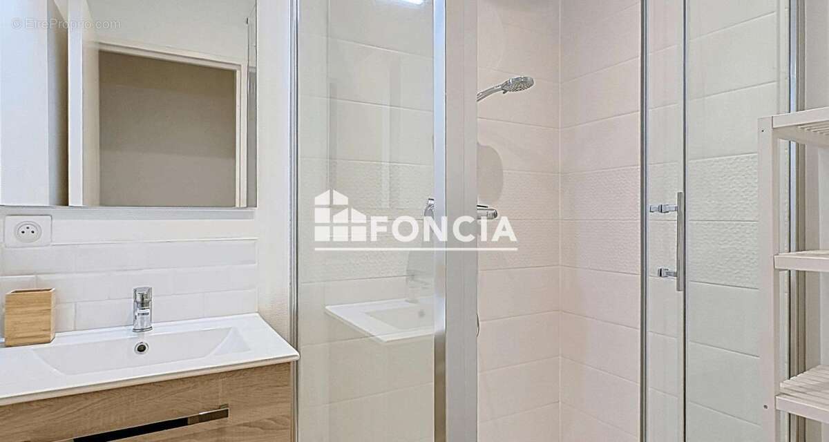 Appartement à HEROUVILLE-SAINT-CLAIR