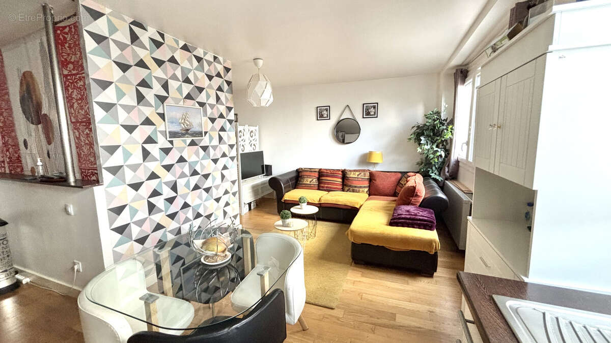 Appartement à EPINAY-SUR-SEINE