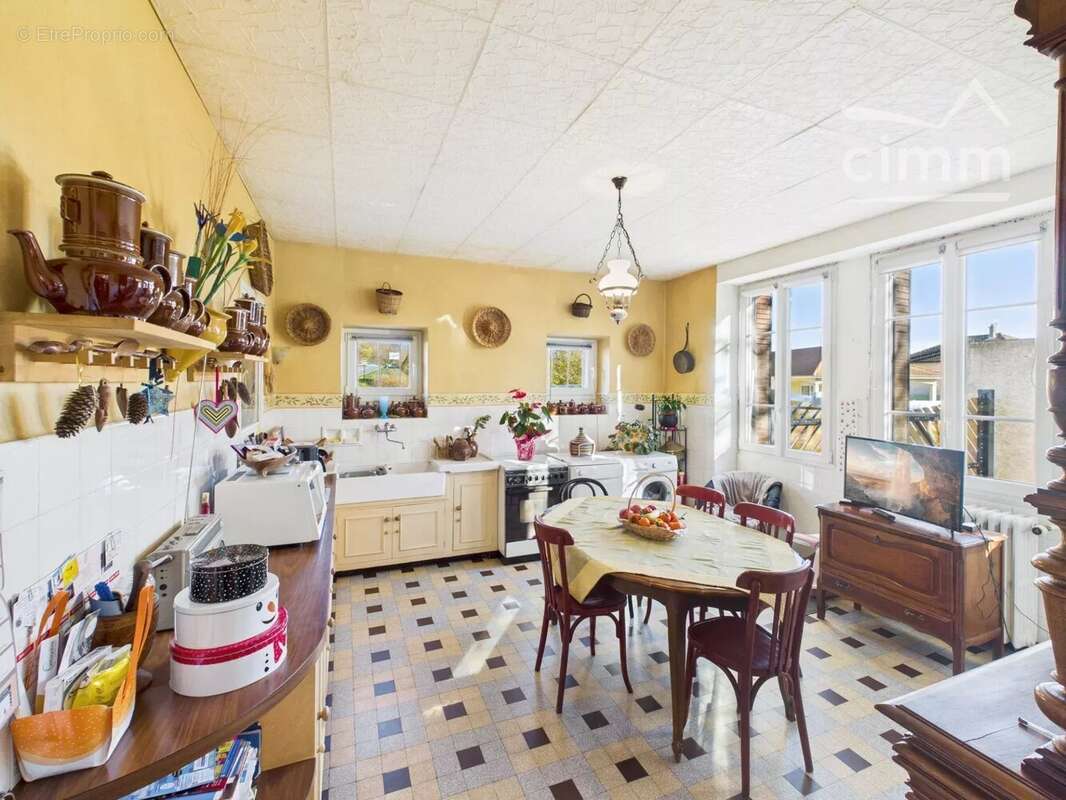 Maison à COLOMBE