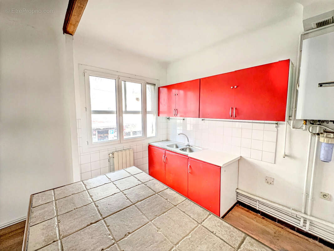 Appartement à PORT-SAINT-LOUIS-DU-RHONE