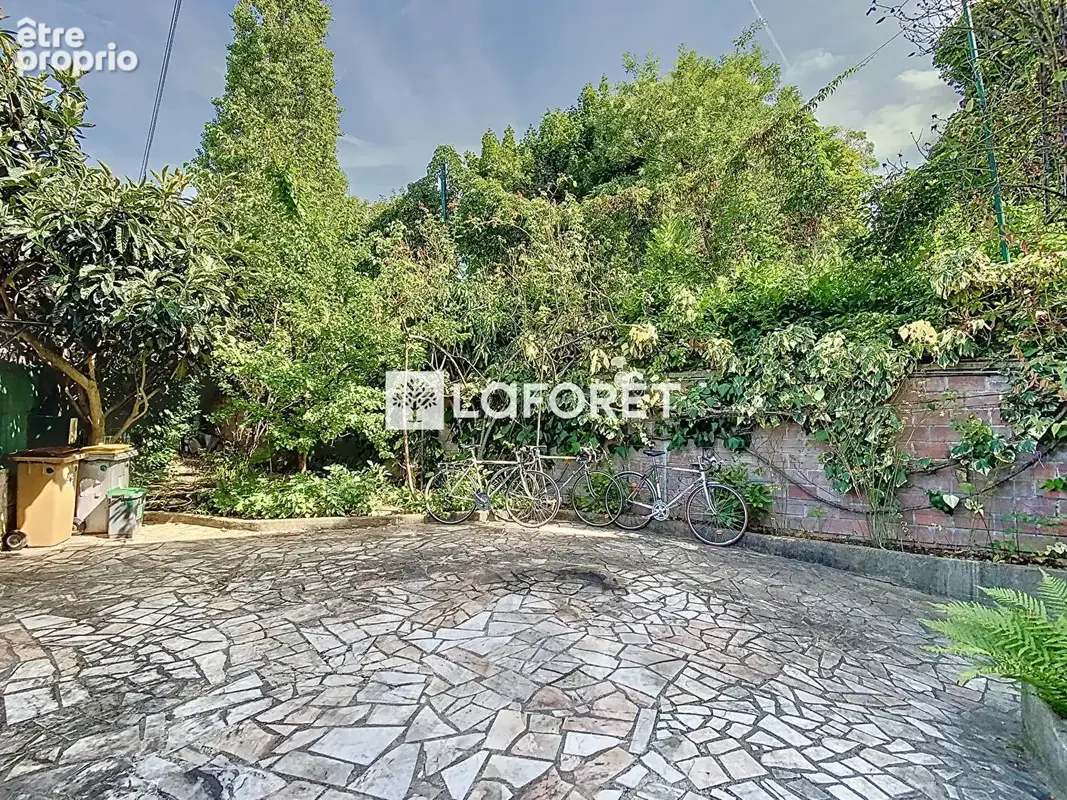 Maison - 8 pièce(s) 180 m2 - Terrain de 655 m² - photo 18