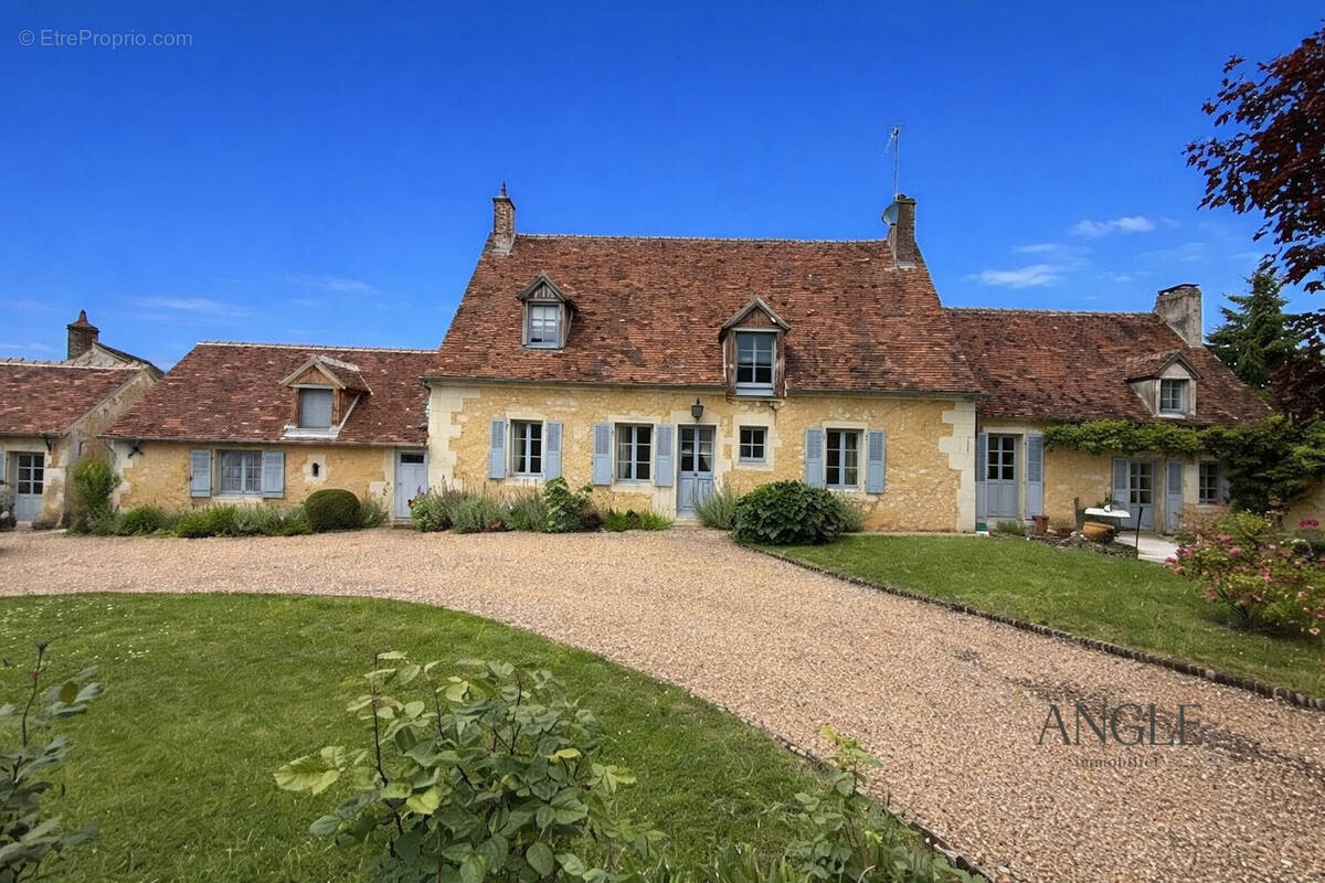 Maison à SAINT-MAURICE-SUR-HUISNE