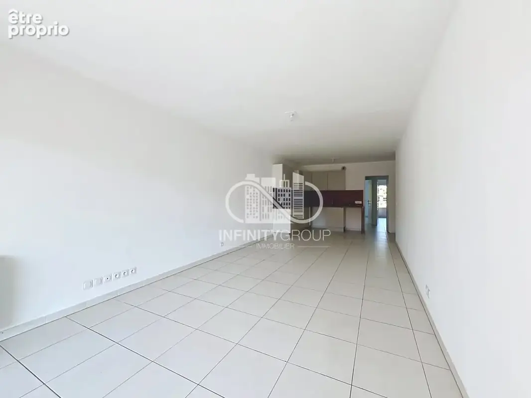Appartement 3 pièces 66 m² traversant avec terrasses et parking — Juan-les-Pins - photo 2