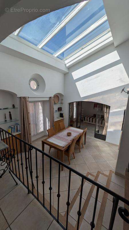 Maison à SIX-FOURS-LES-PLAGES