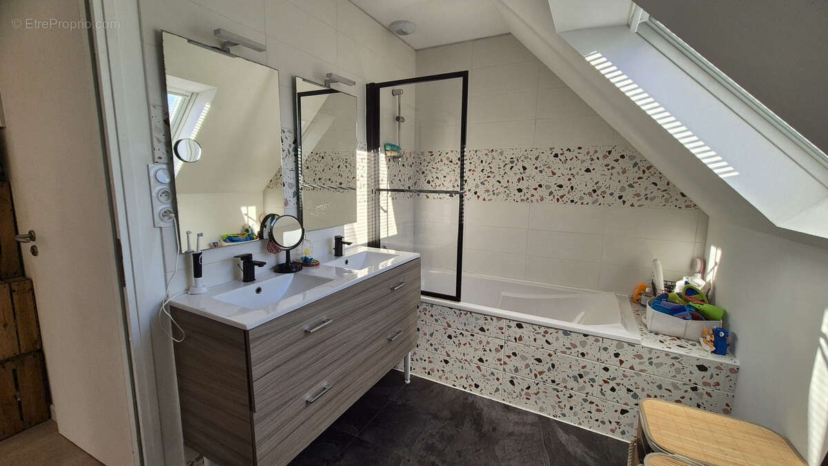 Maison à CLOHARS-CARNOET