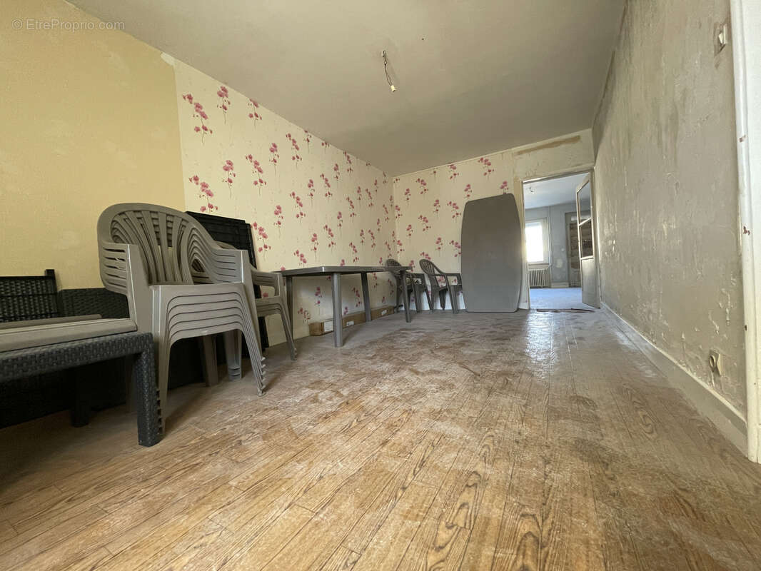 Maison à PREMERY