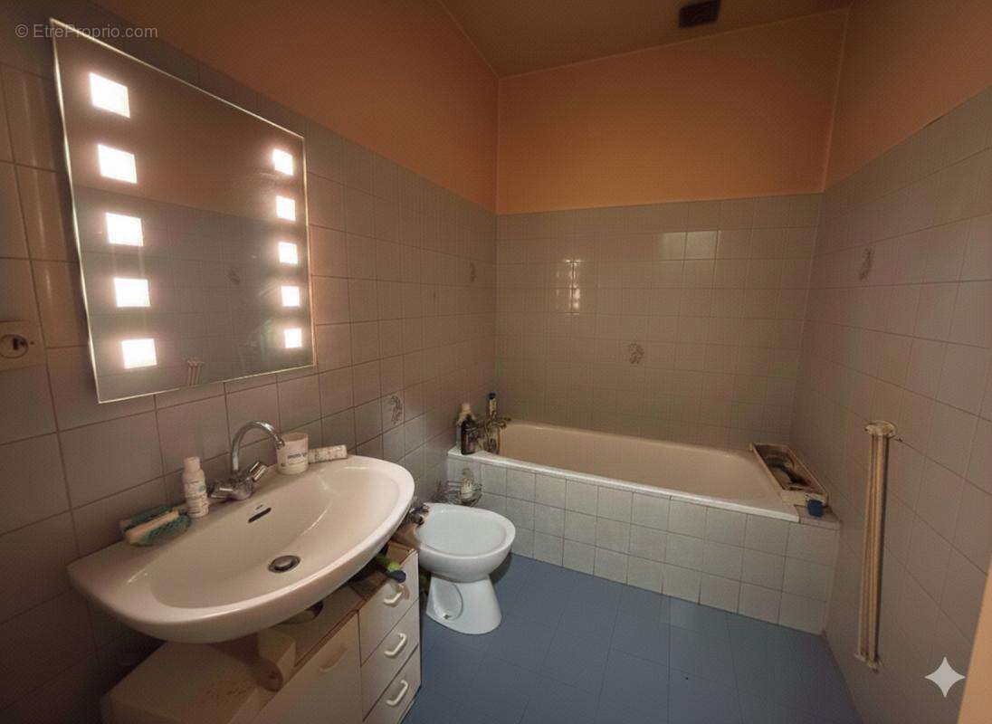 Appartement à AUCAMVILLE