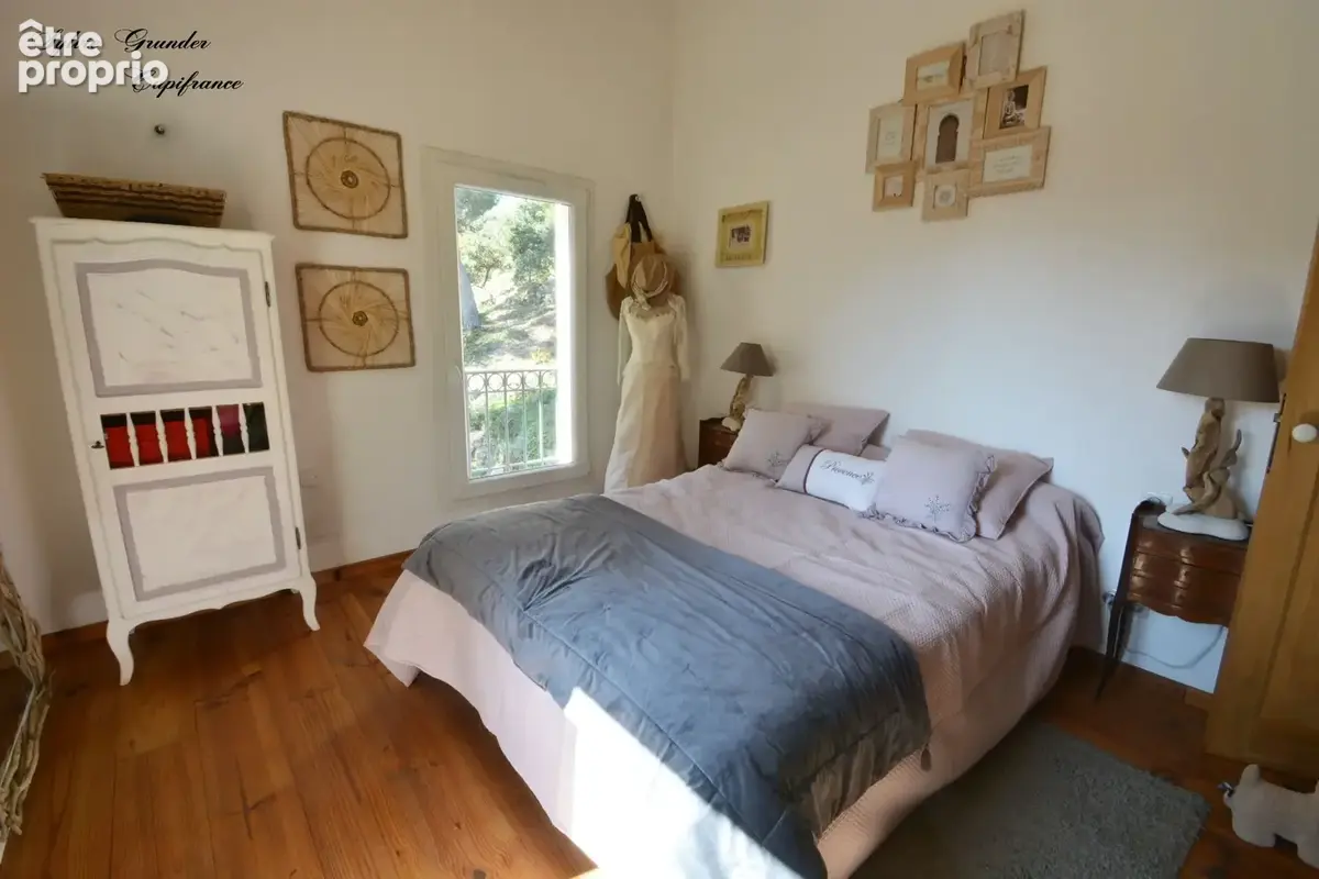 Dpt Bouches du Rhône (13), à vendre proche de  Salon-de-Provence maison P7 - photo 8