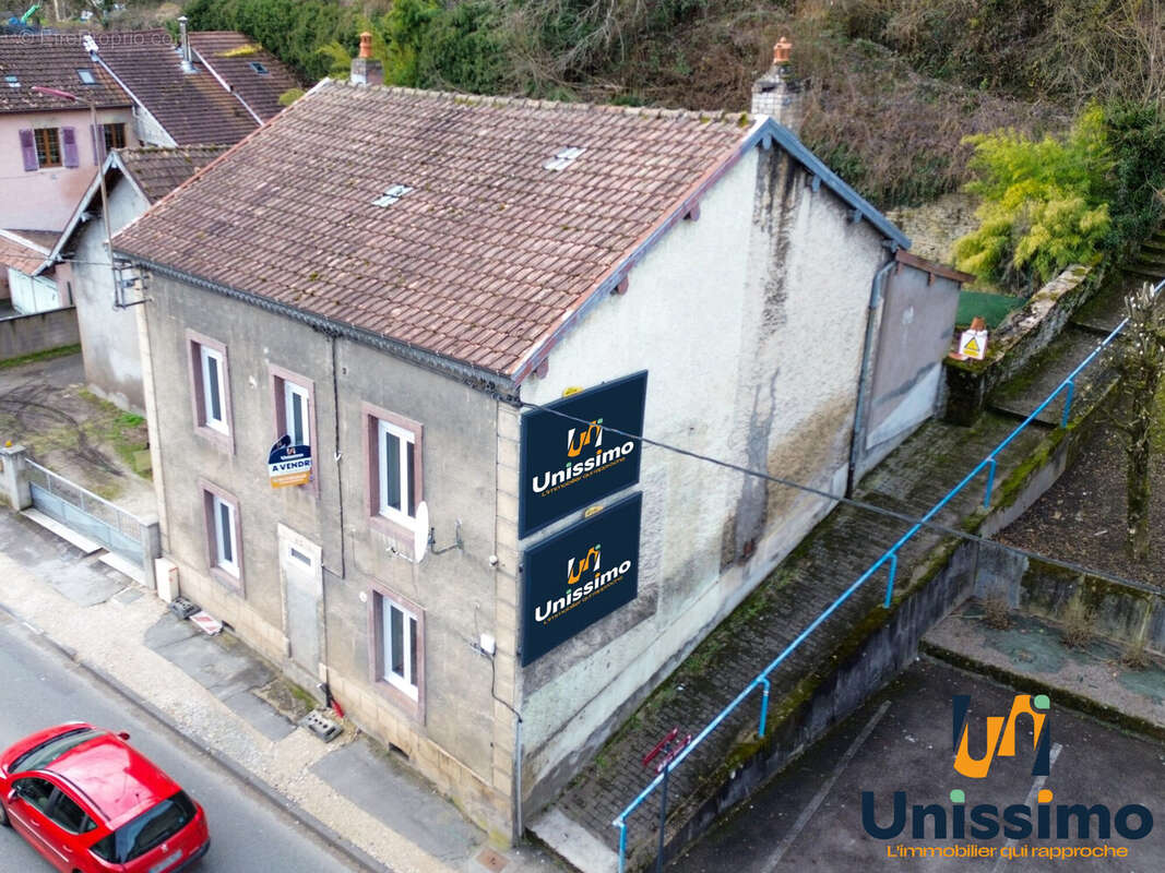 Appartement à L'ISLE-SUR-LE-DOUBS