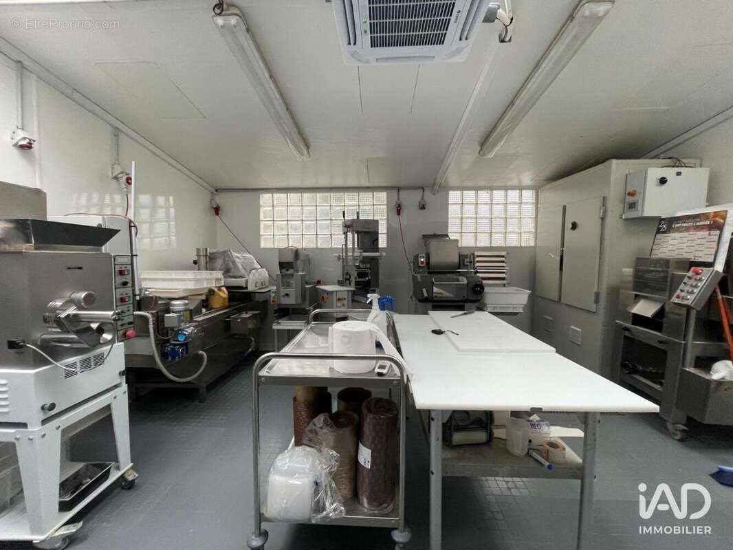 Photo 2 - Commerce à AURAY