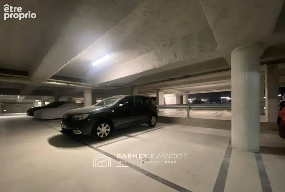 Parking à vendre à Rouen (76000) - photo 1