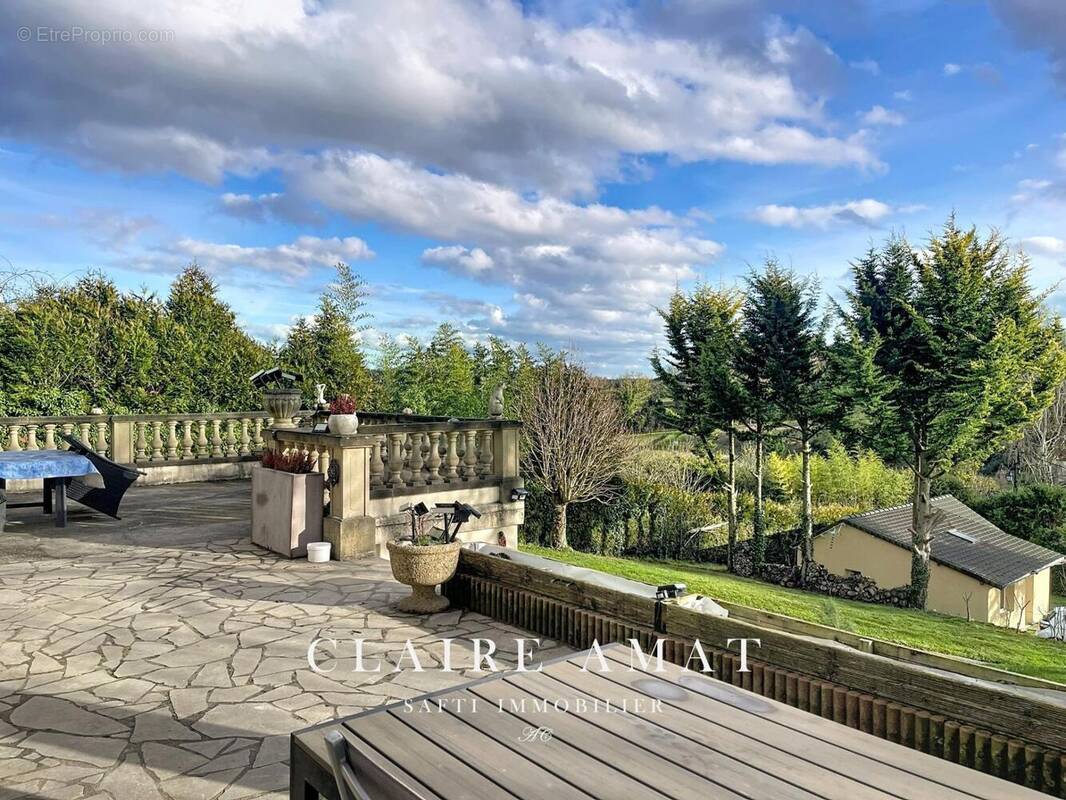 Photo 1 - Maison à MAREIL-SUR-MAULDRE