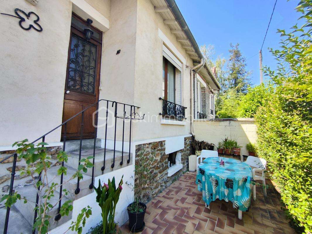 Maison à NOISY-LE-SEC