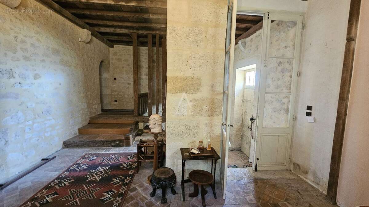 Maison à SAINT-ANDRE-DE-CUBZAC