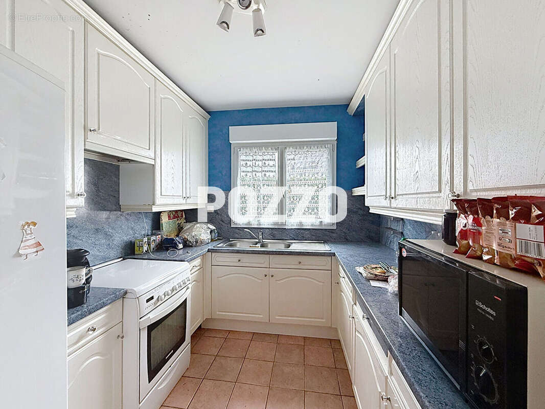 Maison à SAINT-JEAN-DES-CHAMPS