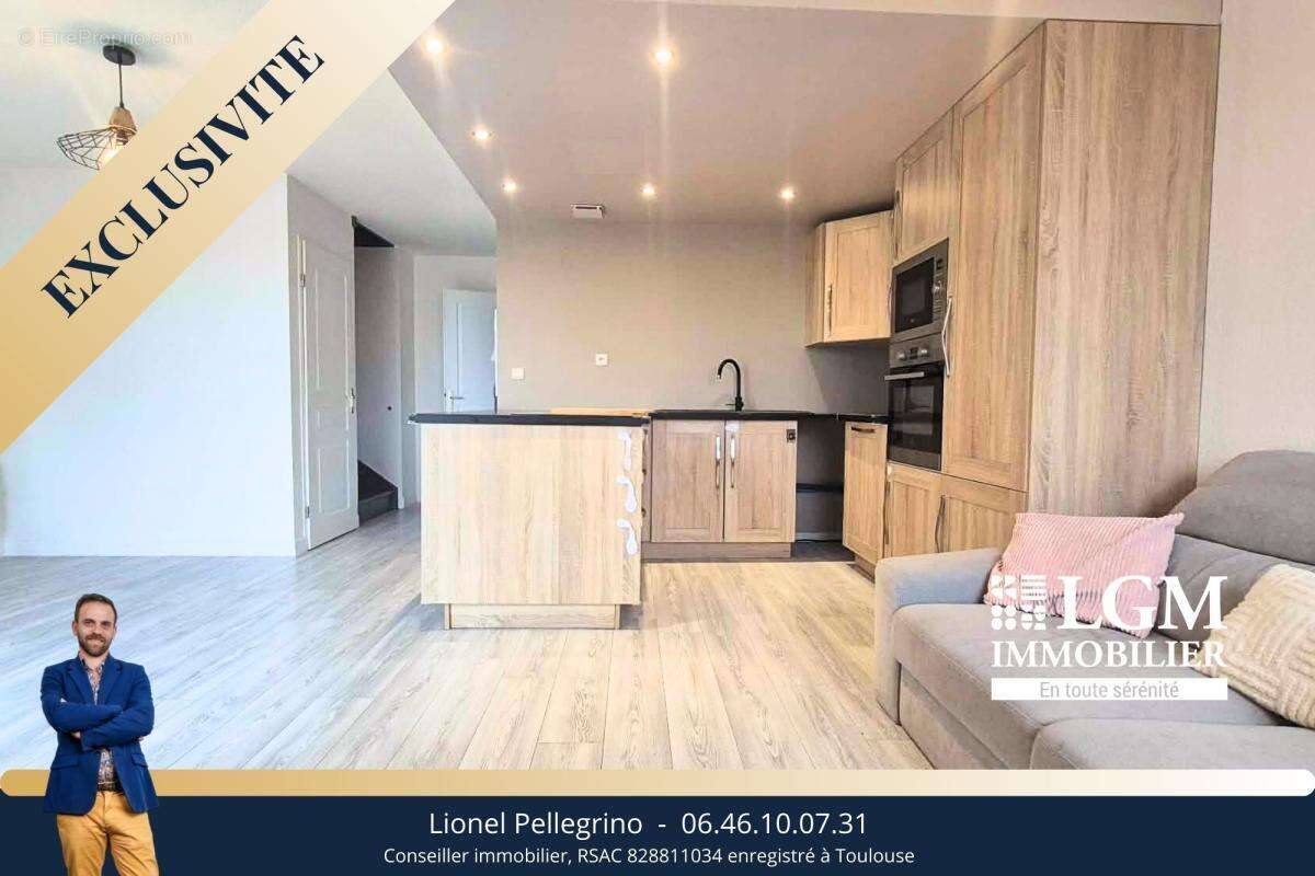 Appartement à SAINTE-FOY-DE-PEYROLIERES