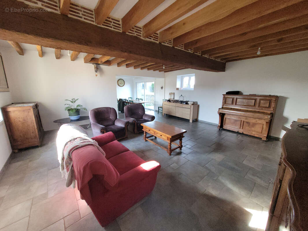 Maison à SANDARVILLE