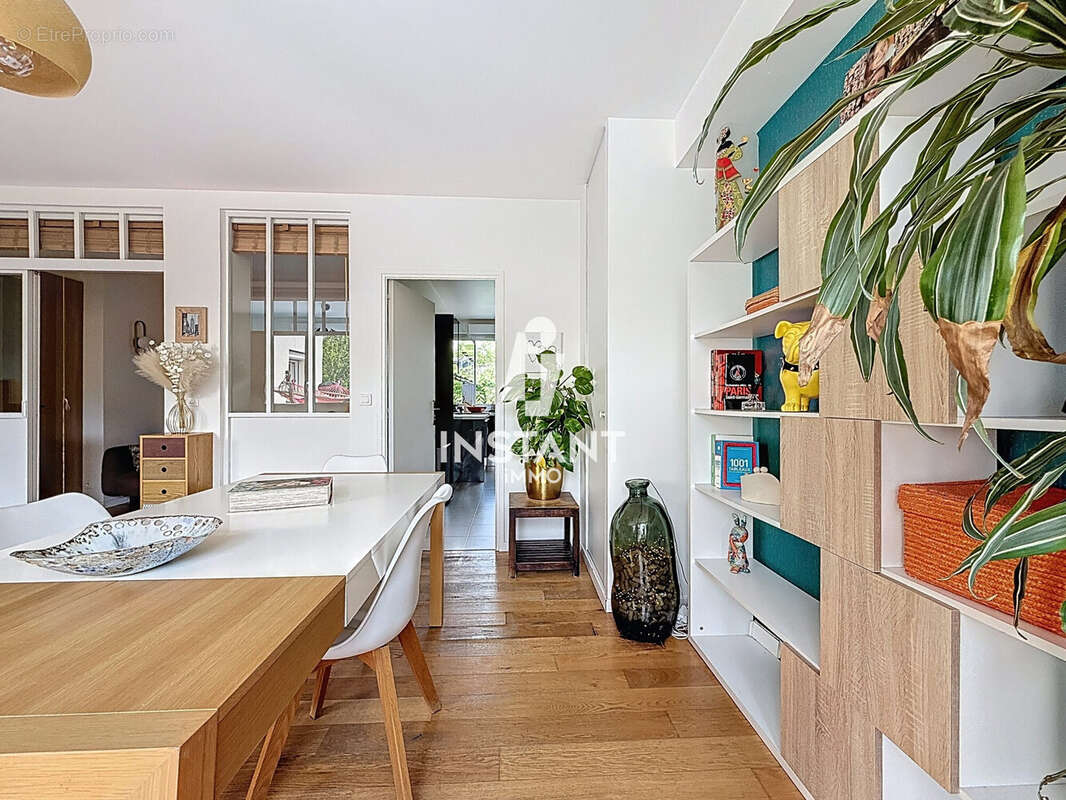 Appartement à LE PERREUX-SUR-MARNE