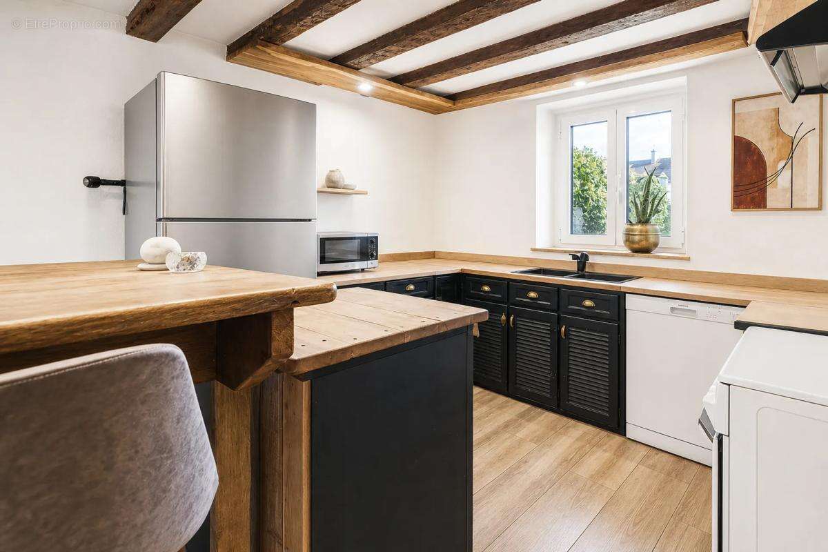Maison à MEZIERES-EN-BRENNE