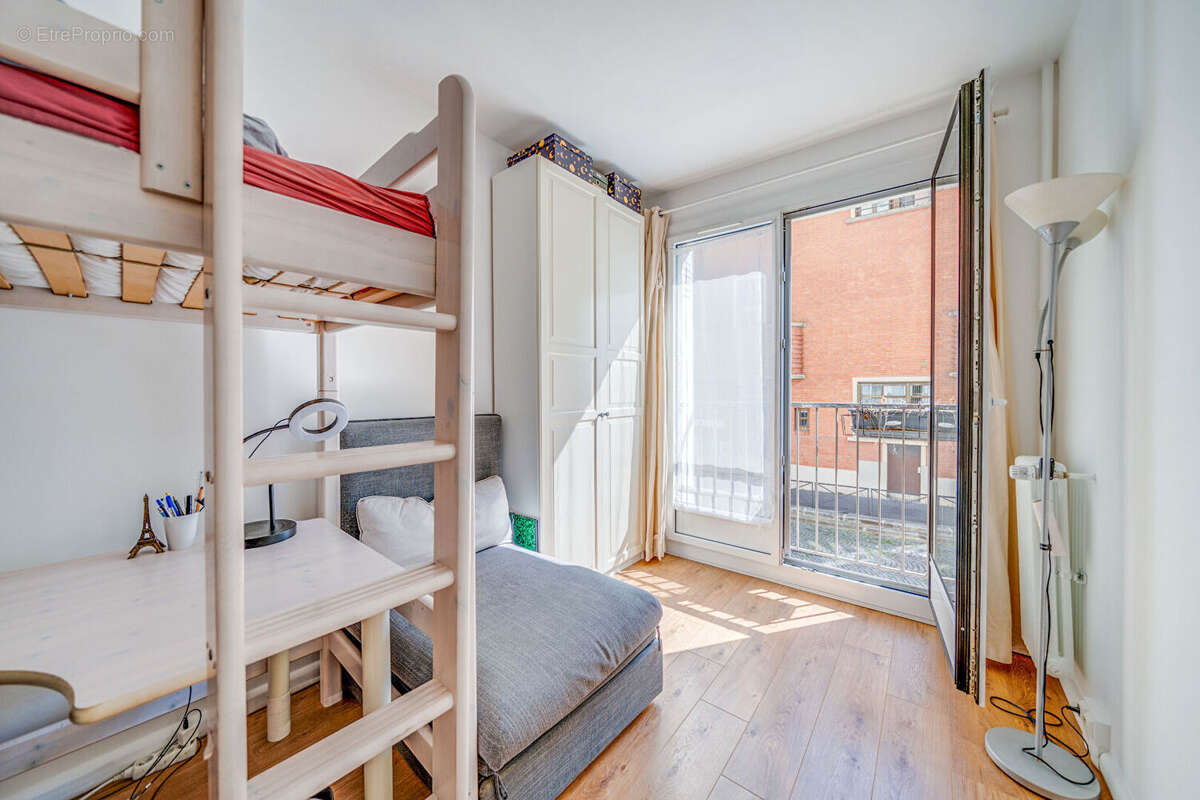 Appartement à PARIS-15E