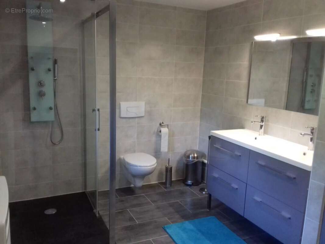 Maison à SAINT-GERVAIS-D&#039;AUVERGNE