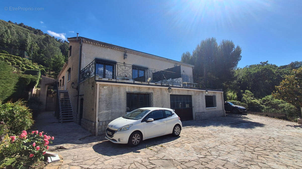 Maison à AUBAGNE