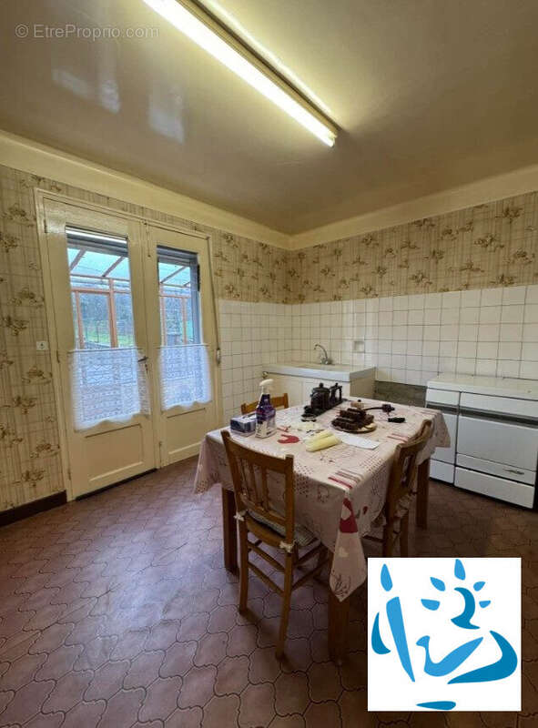 Maison à MOULINS-SAINT-HUBERT