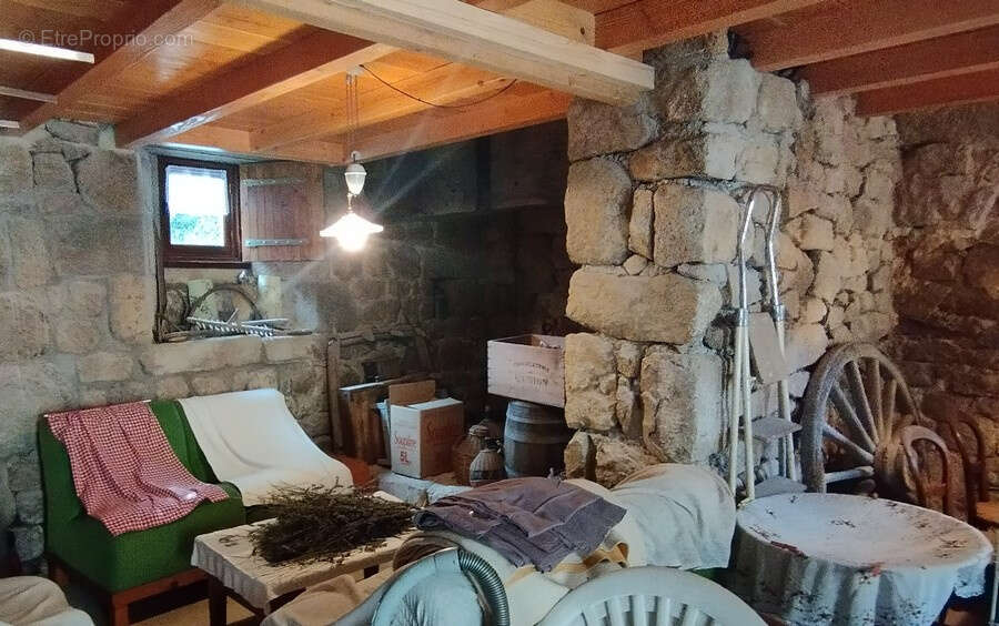 Maison à LE CHEYLARD