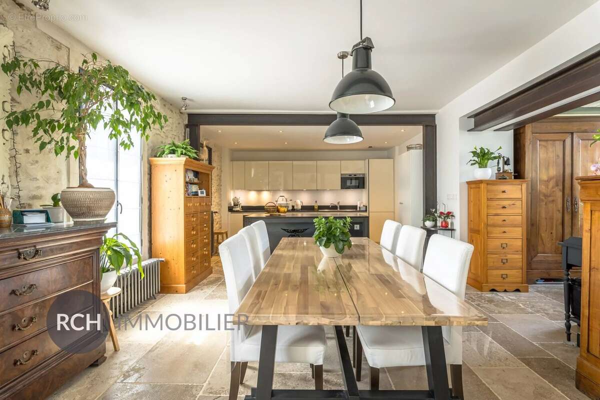 Maison à MERE