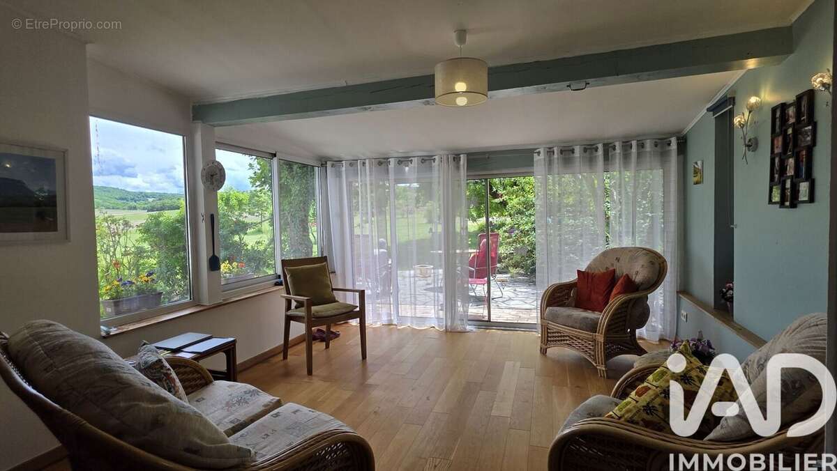 Photo 5 - Maison à LA ROCHE-SUR-GRANE