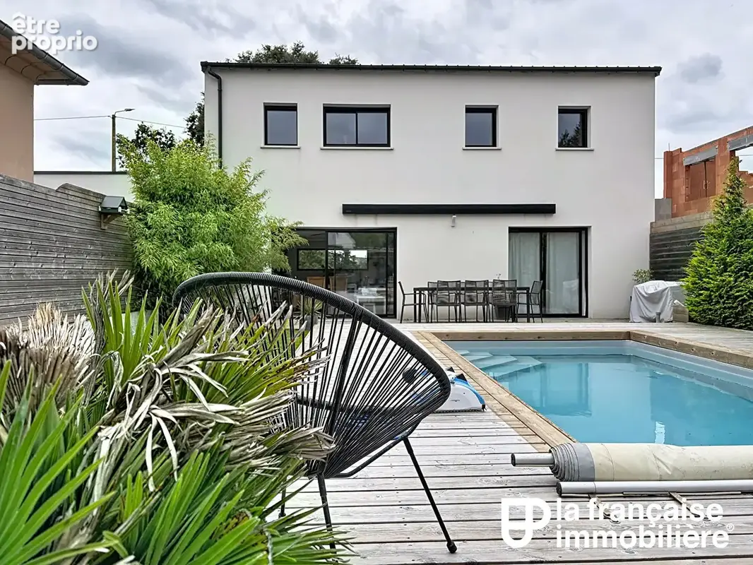 Photo Maison à Vern-Sur-Seiche au prix de 565 000€