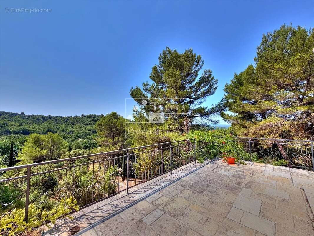 Baudinard-sur-Verdon, Maison 3 chambres avec terrain à bâtir - photo 2