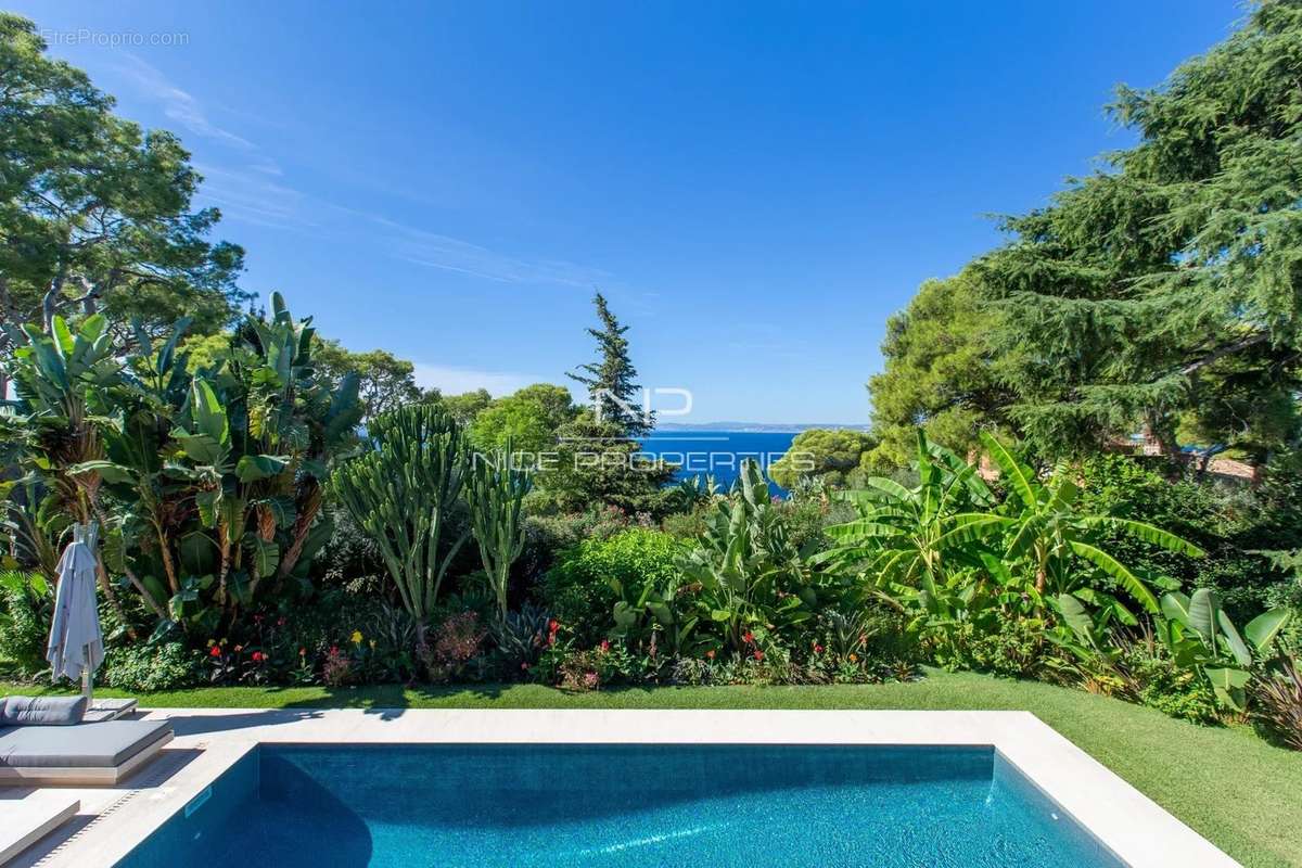 Maison à SAINT-JEAN-CAP-FERRAT