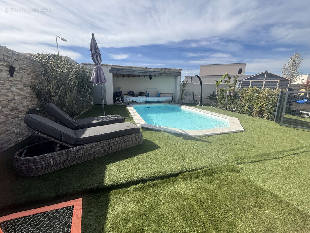 Maison à BELLEGARDE