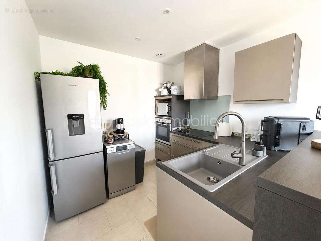 Appartement à LA VALETTE-DU-VAR