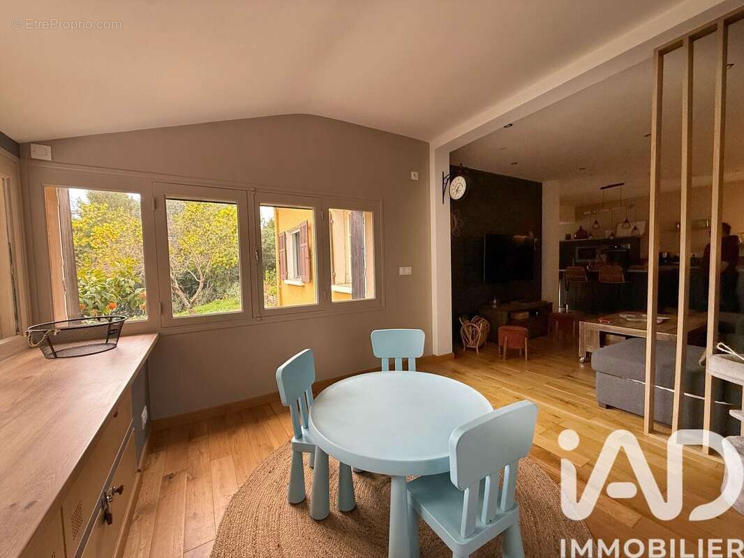 Photo 4 - Maison à HYERES