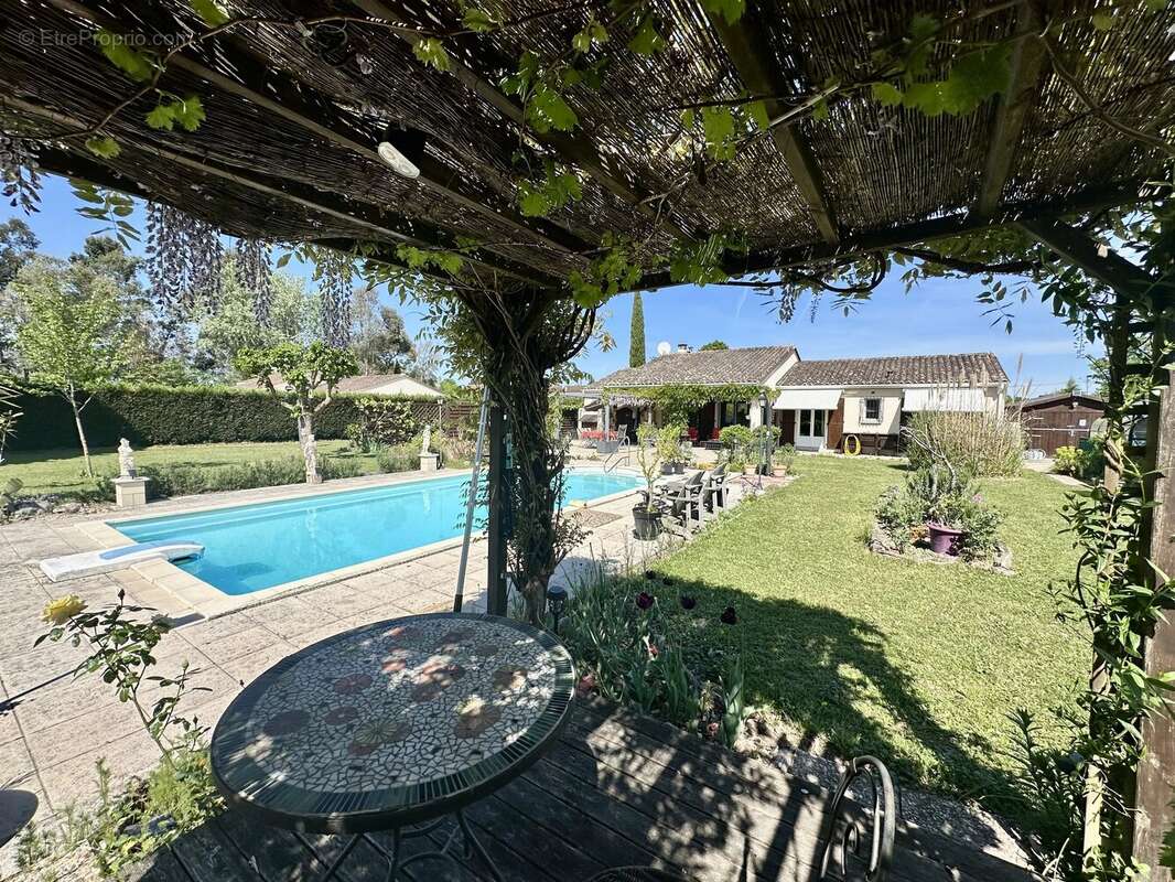 Maison à CHENAUD