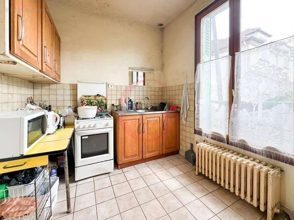 Maison à L&#039;HAY-LES-ROSES