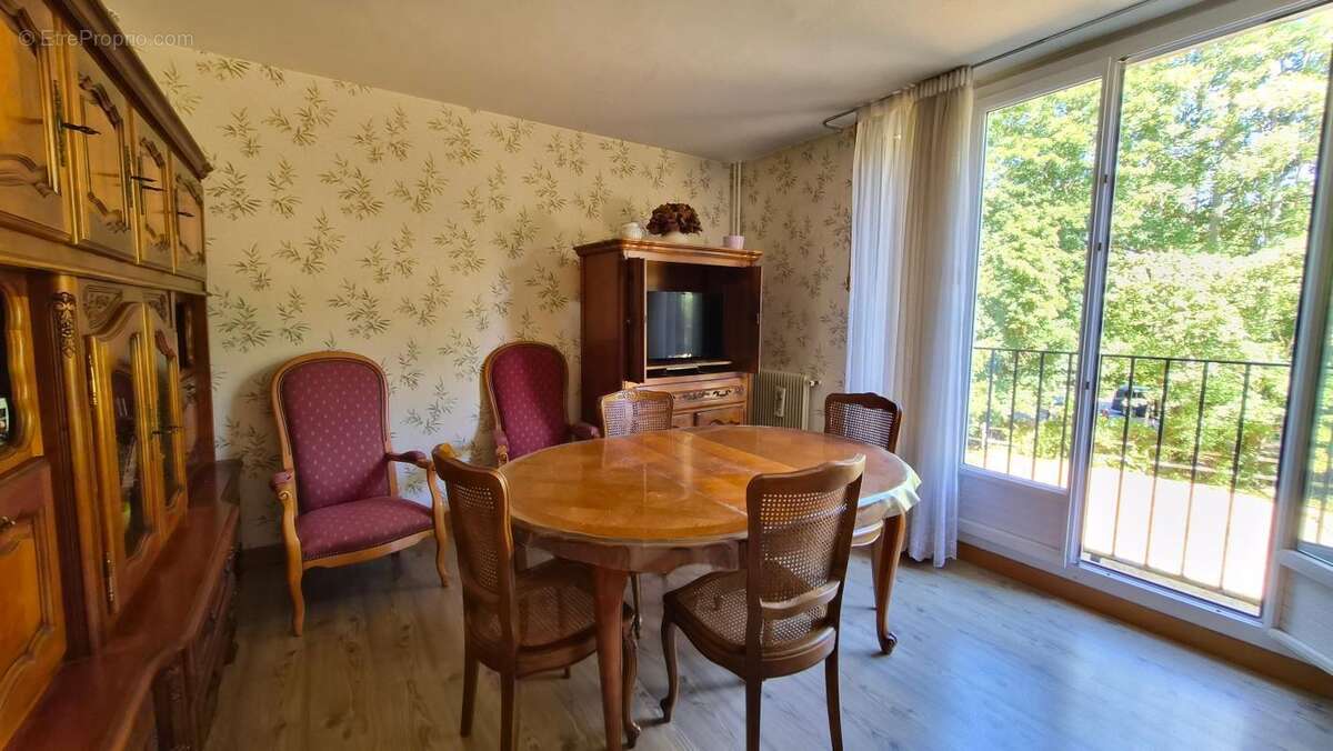 T3 de 56,96 m², premier étage, parking et caves privés - photo 4