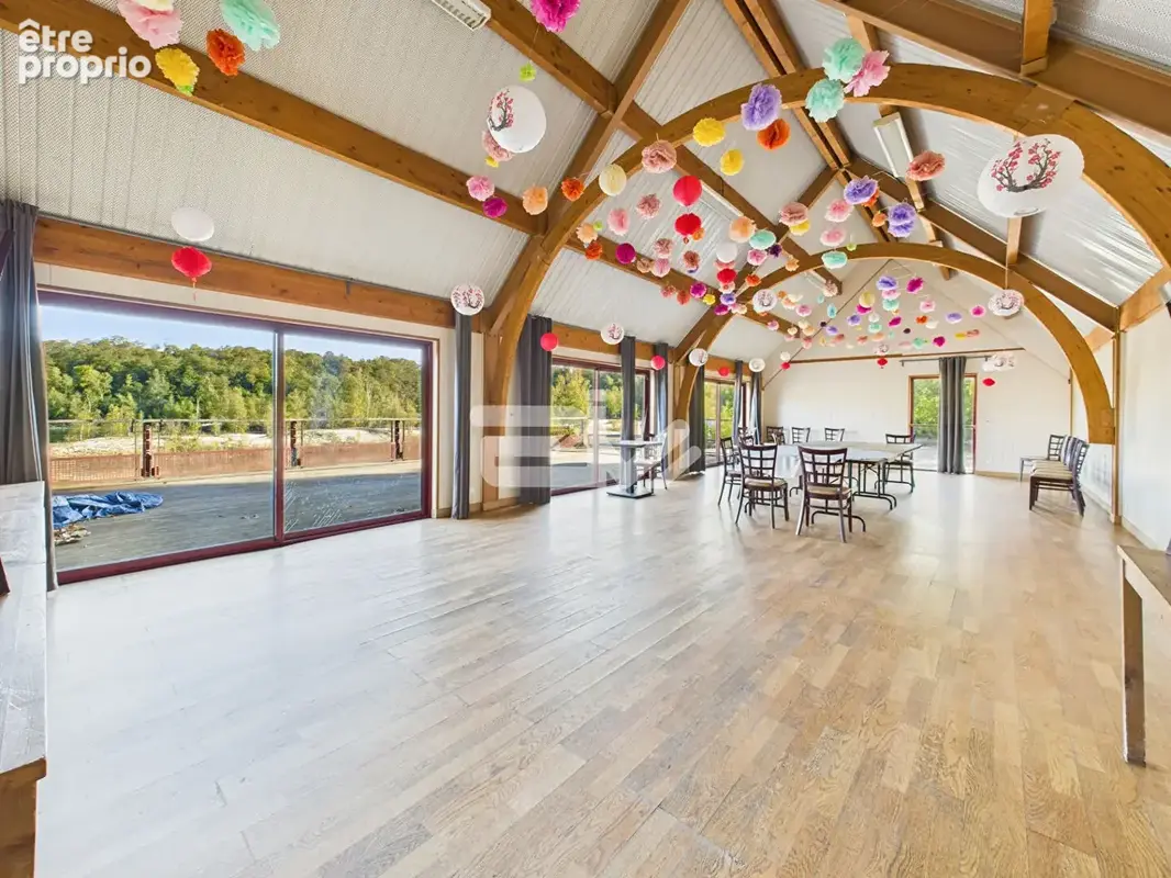 Propriété d'Exception au Coeur de la Nature, plan d'eau, restaurant, chalet, maison d'habitation et dépendances - photo 15