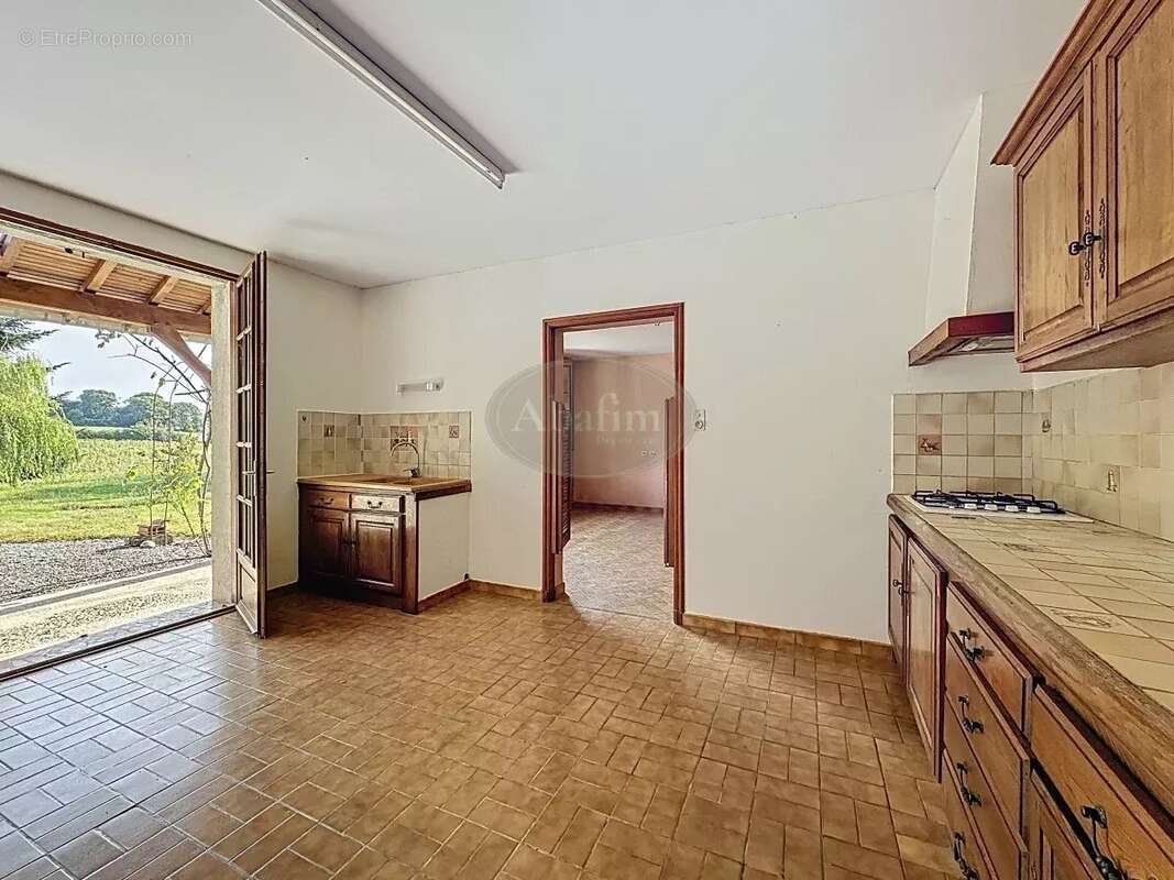 Maison à SAINTE-DODE