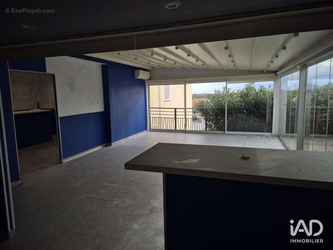 Photo 7 - Commerce à PONTEILLA