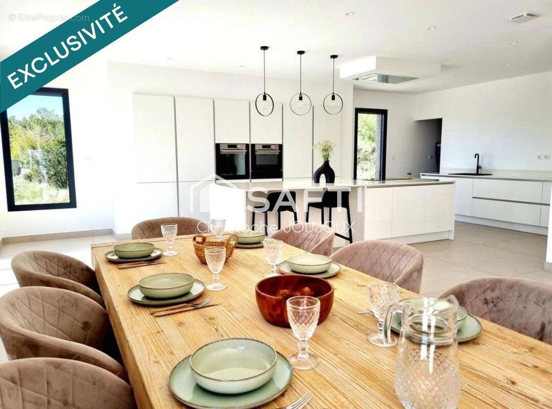 Photo 3 - Maison à NIMES