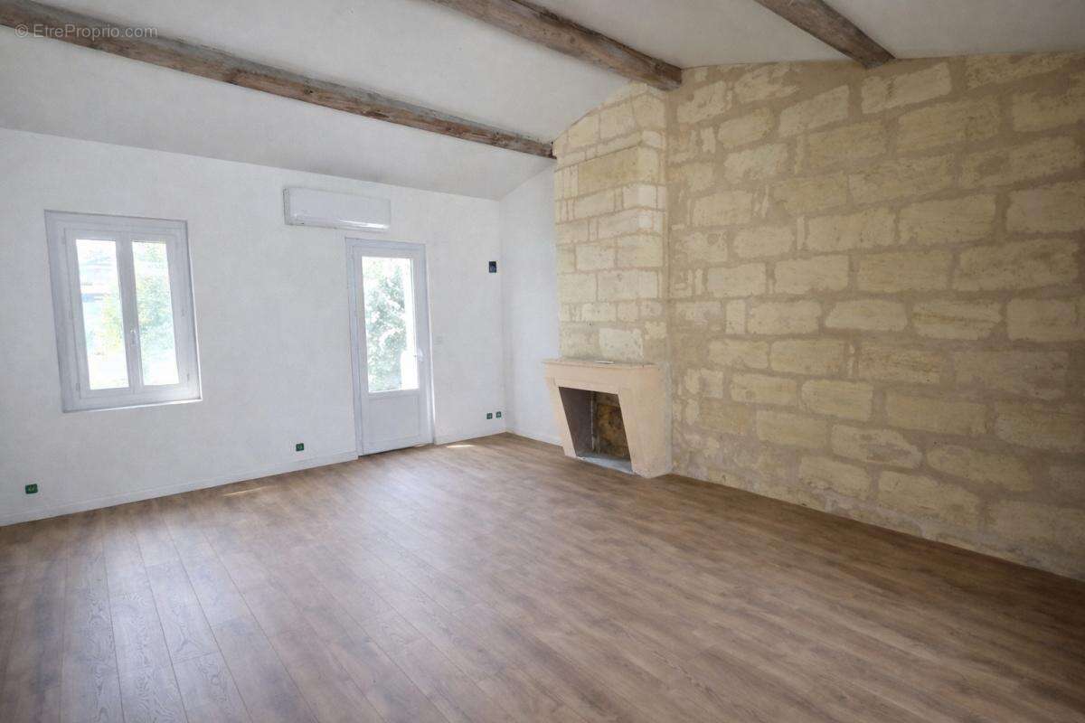 Maison à SAINT-LOUBES