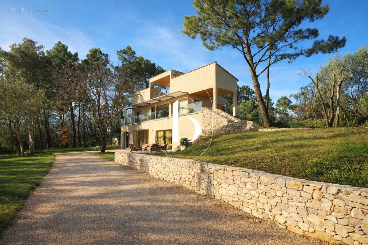 Maison à UZES
