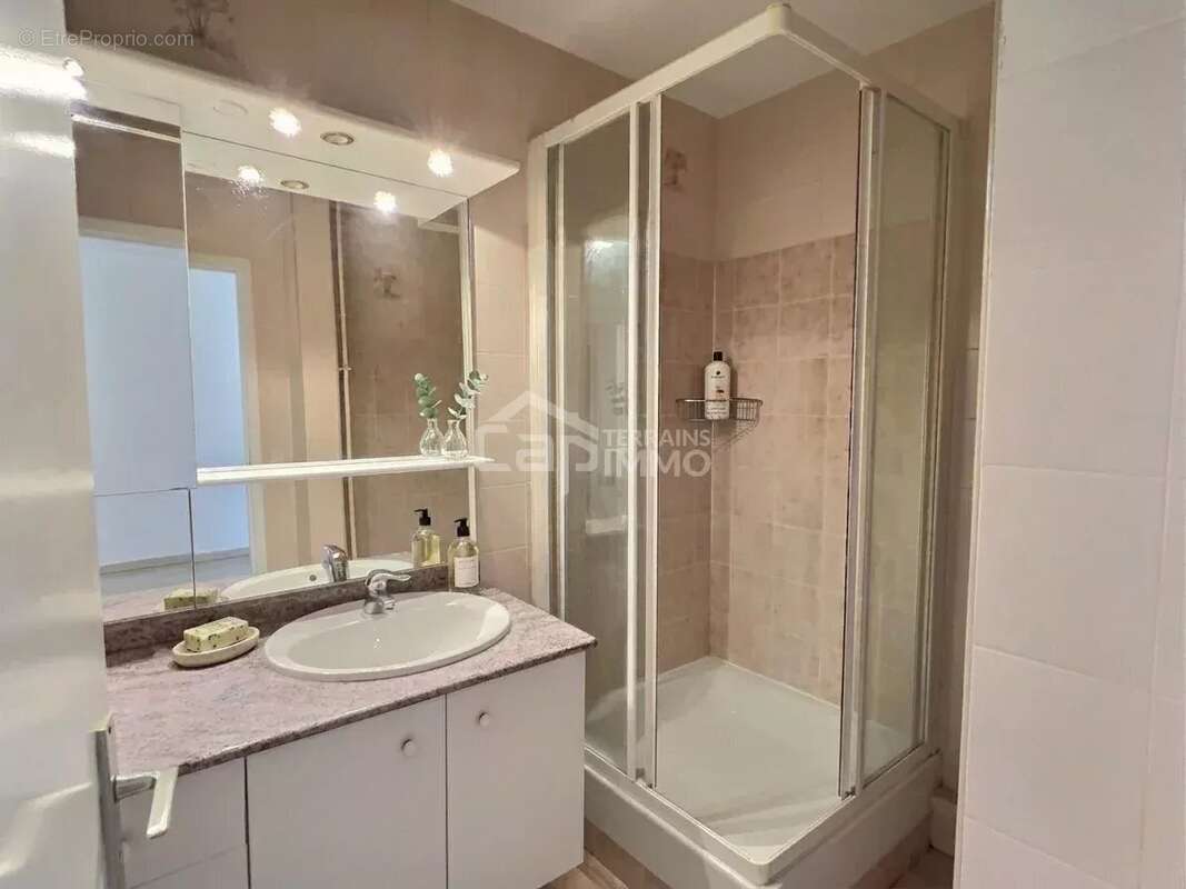 Appartement à THONON-LES-BAINS