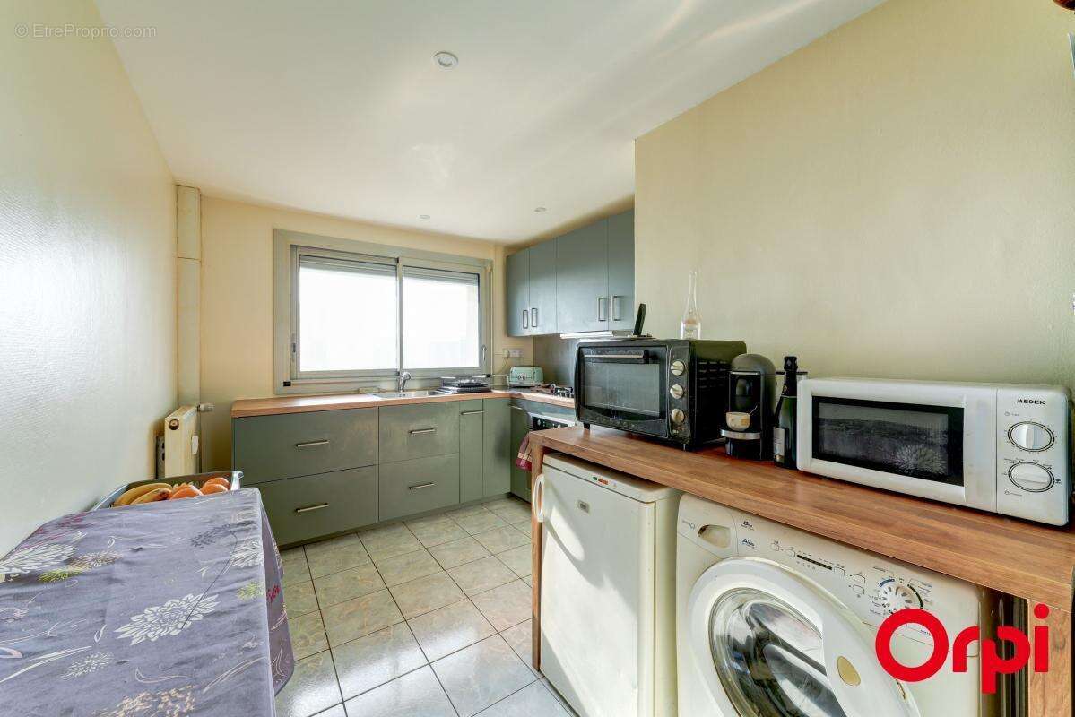 Appartement à VENISSIEUX