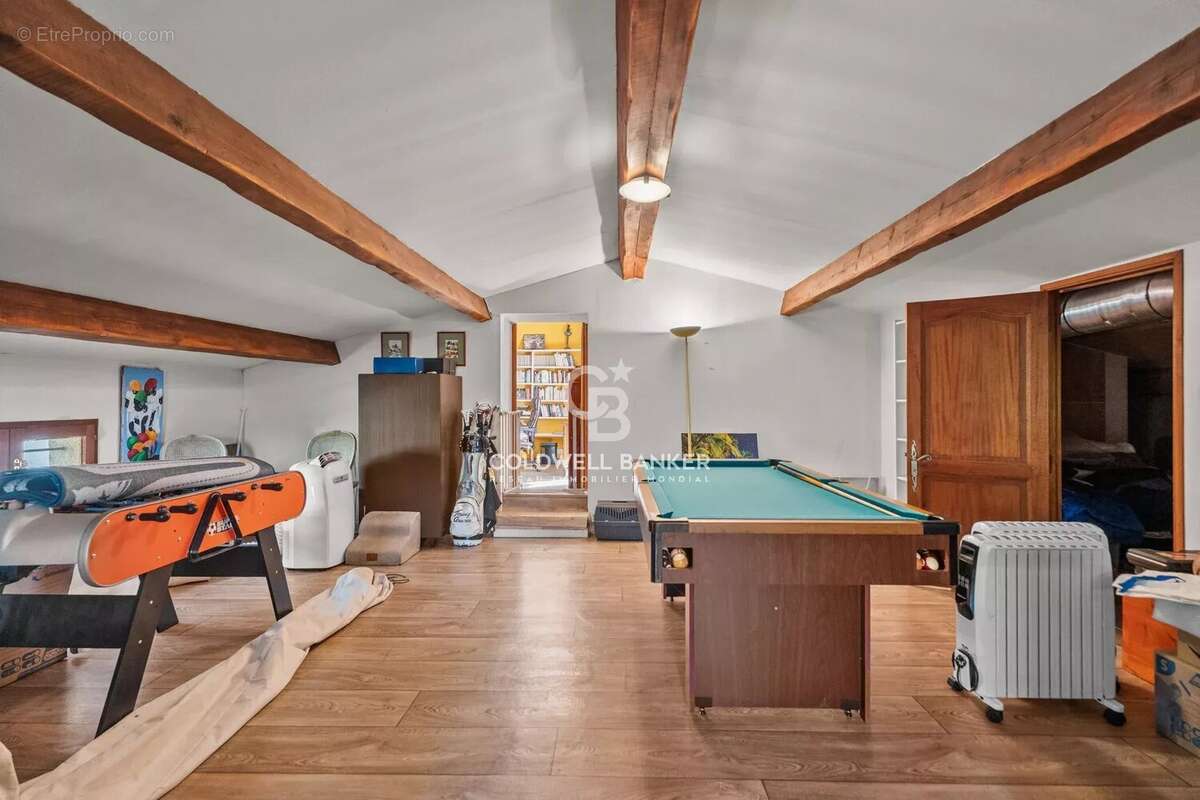 Maison à MOUGINS